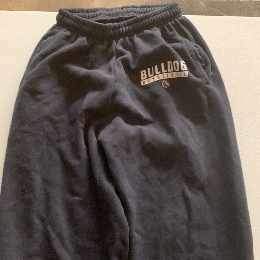 Bulldog basketball men’s large blue sweatpants